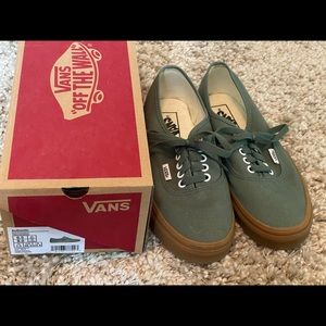 Women’s Authentic Style